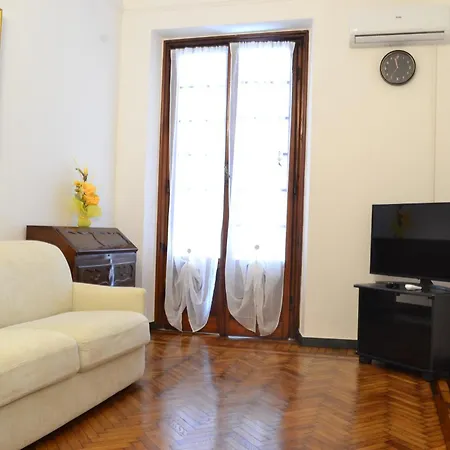Casa Nizza 3 Bedrooms And Terrace Near The Sea Apartmán Janov