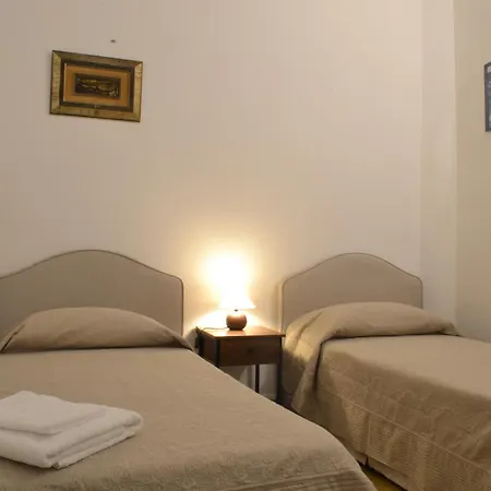 Casa Nizza 3 Bedrooms And Terrace Near The Sea