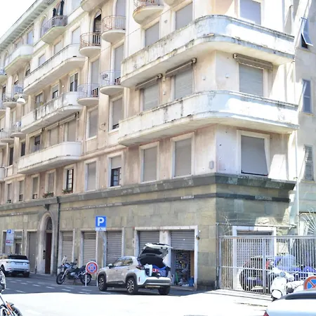 Apartmán Casa Nizza 3 Bedrooms And Terrace Near The Sea Janov